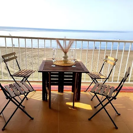 La Parada 托雷德本纳贾尔邦